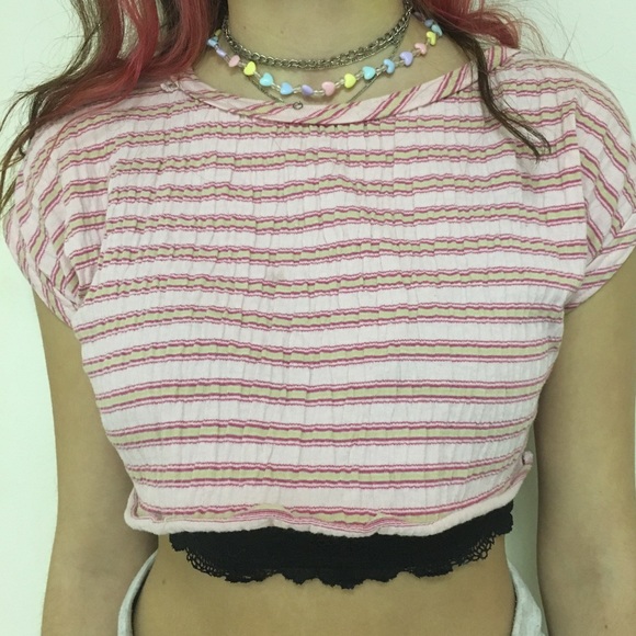 Cute vintage crop top - Picture 2 of 3